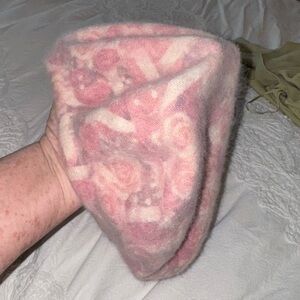 💫Parkhurst Beret – Made in Canada Angora and Lambswool